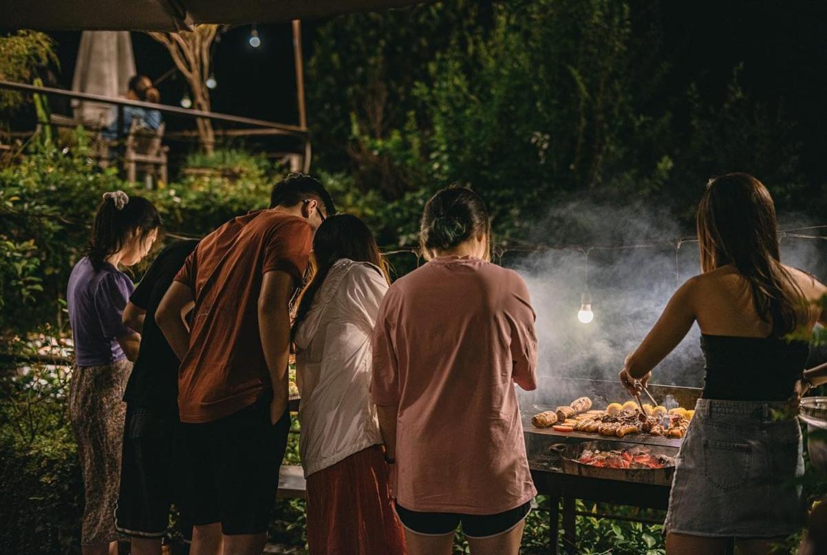 U Lesa - Nha Ben Rung Hotel Hanoi Buitenkant foto